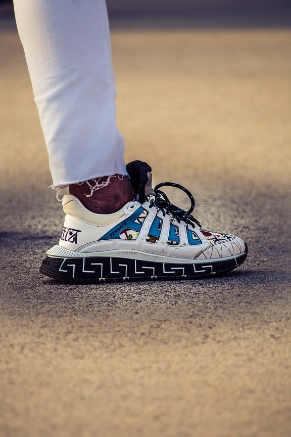 Zapatillas de hombre de moda